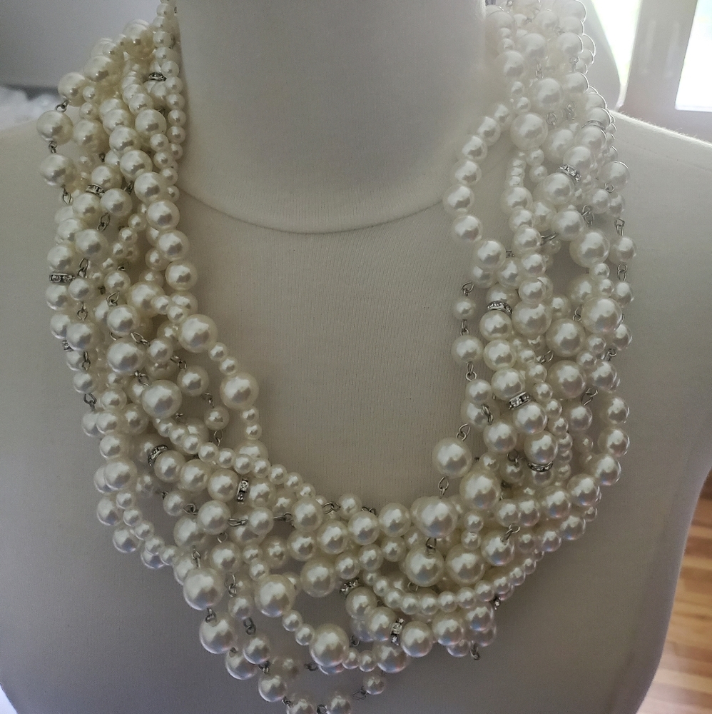 Silver and pearl necklace & earring set